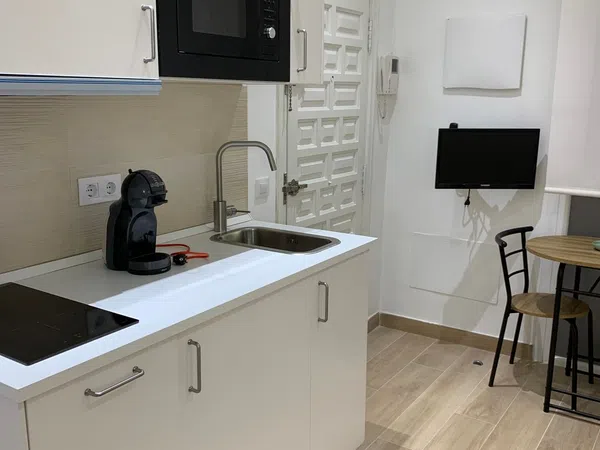 Estudio en Calle de la Reina, 9 - Foto 4