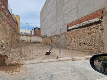 Terreno Urbanizable en  Carrer Mare de Déu dels Àngels 3 - Foto 2