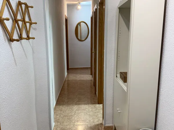 Piso en Avenida de Villamayor, 58, Carmelitas - Foto 1