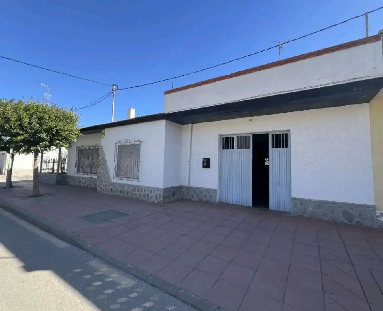 Planta baja en  Avenida del Taibilla 17 - Foto 16