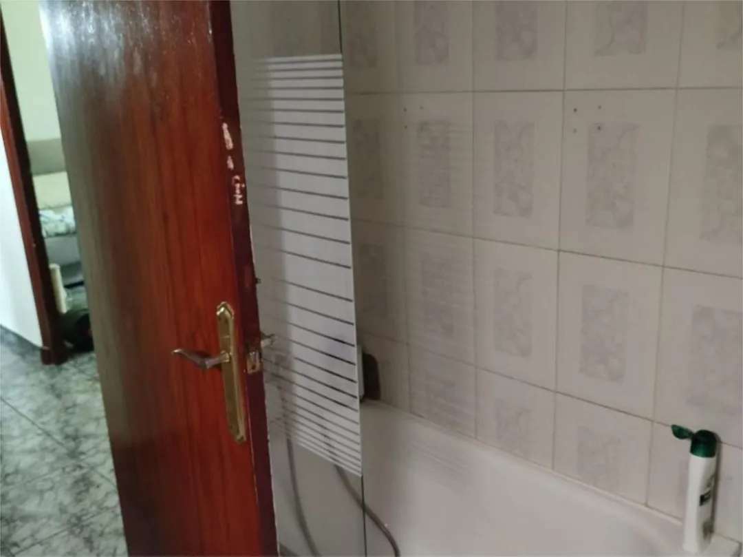 Piso en  Calle Periodista Luis de Vicente 6 - Foto 15