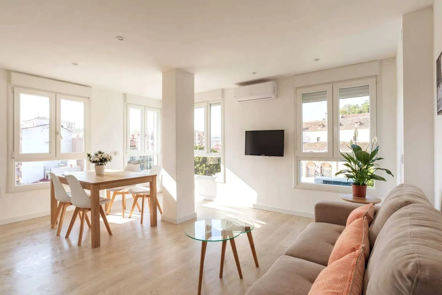 Piso en calle Compás de la Victoria, 24 - Foto 1