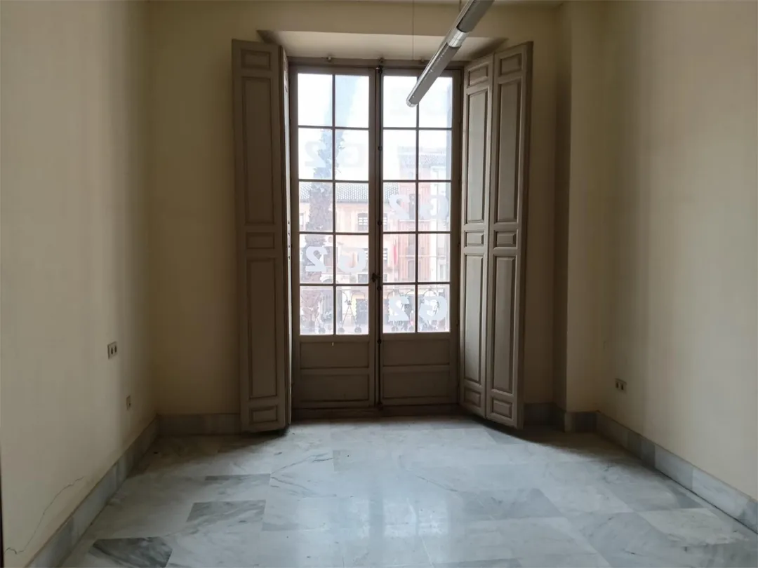 Piso en  Plaza de la Constitución 2 - Foto 4