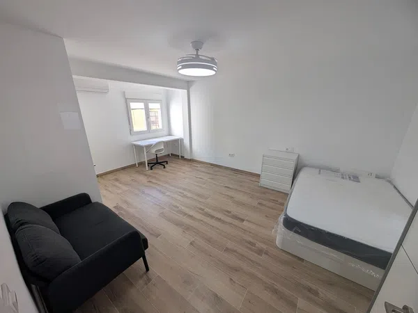 Estudio en Barrio El Carme - Foto 4