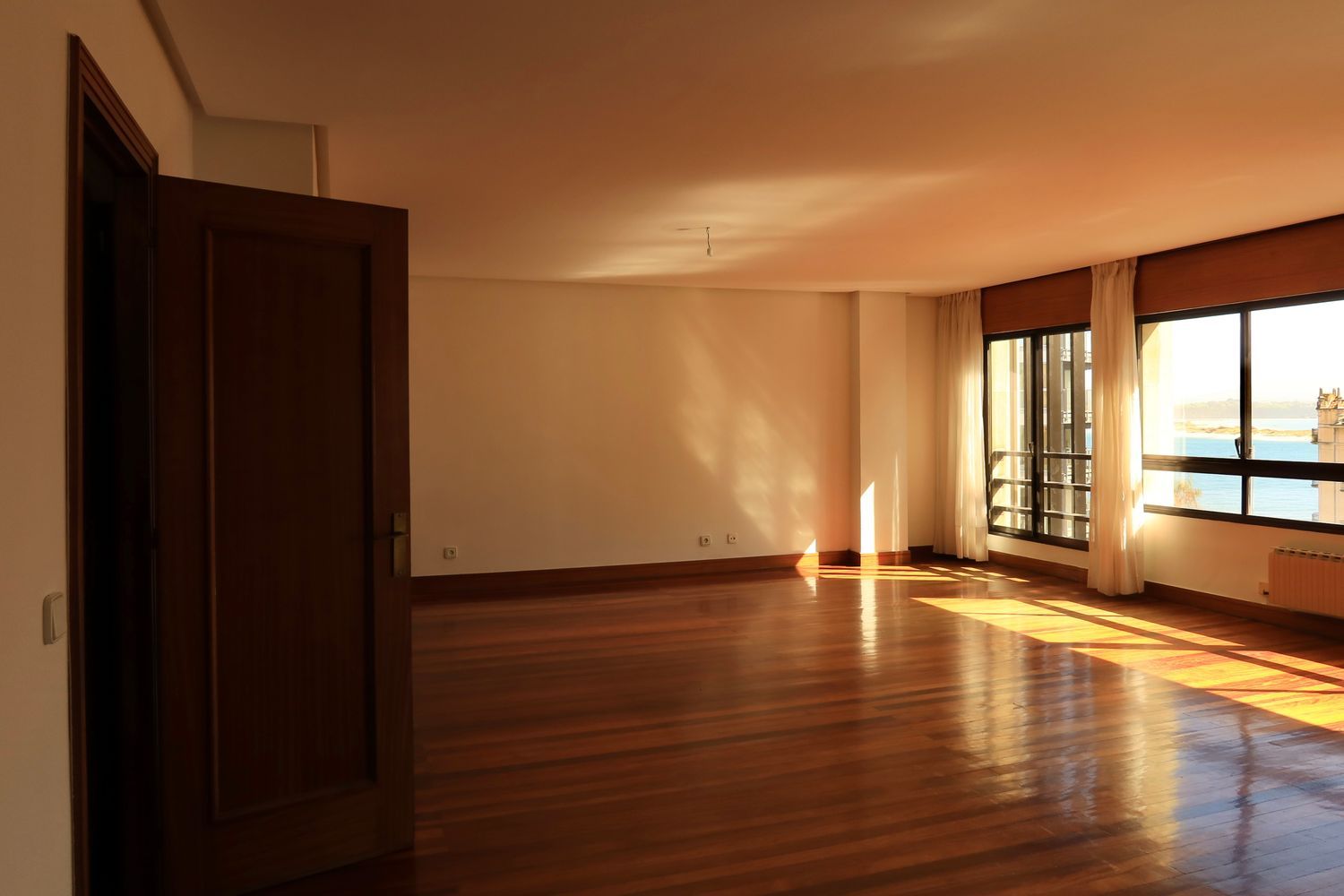 Piso en avenida de la Reina Victoria, 39 - Foto 2