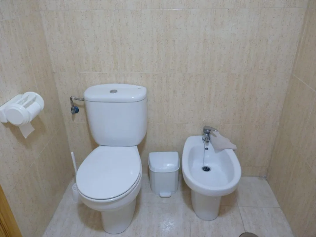 Piso en  Avenida Riu Torres 10 - Foto 12