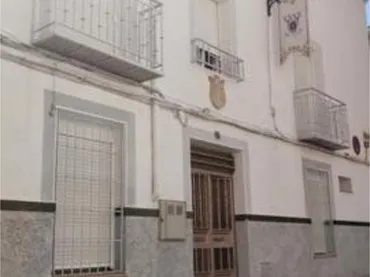 Chalet en plaza nueva - Foto 1