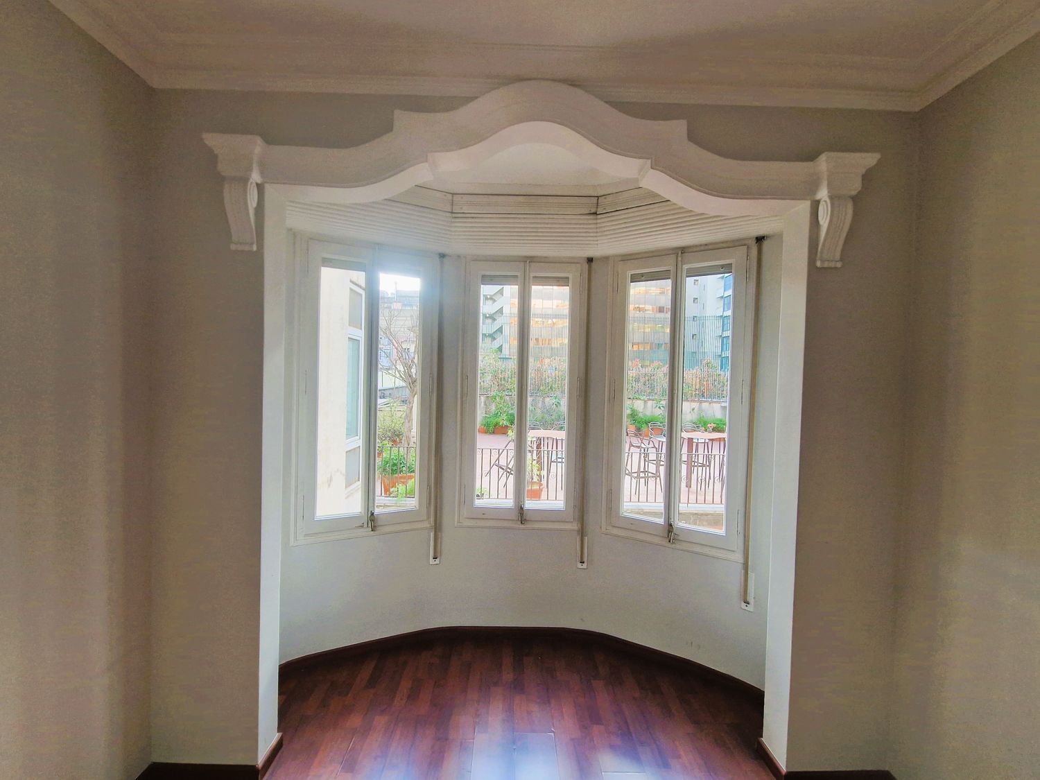 Piso en calle d'Enric Granados, 155 - Foto 4