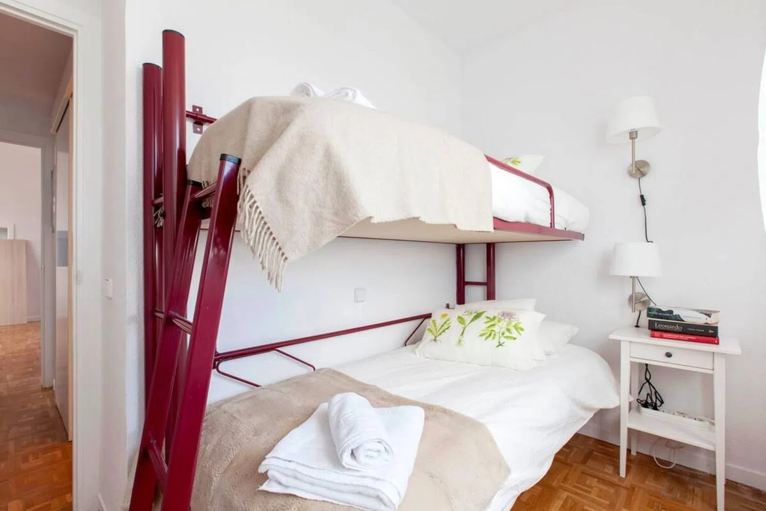 Piso en avenida del General Perón, 32 - Foto 7