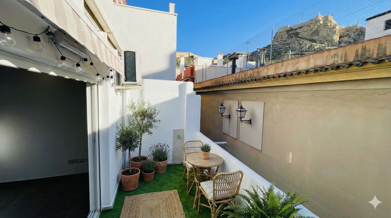 Ático en calle Cienfuegos, 10 - Foto 1