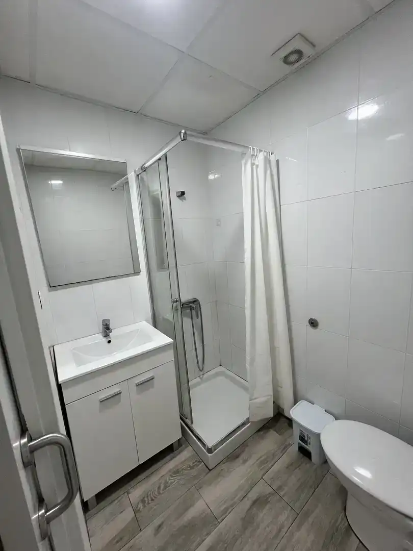 Piso en  Calle Rodrigo Vivas Miras 47 - Foto 6