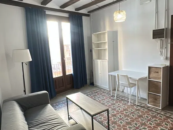 Estudio en Calle de la Bosseria, 31, El Mercat - Foto 1