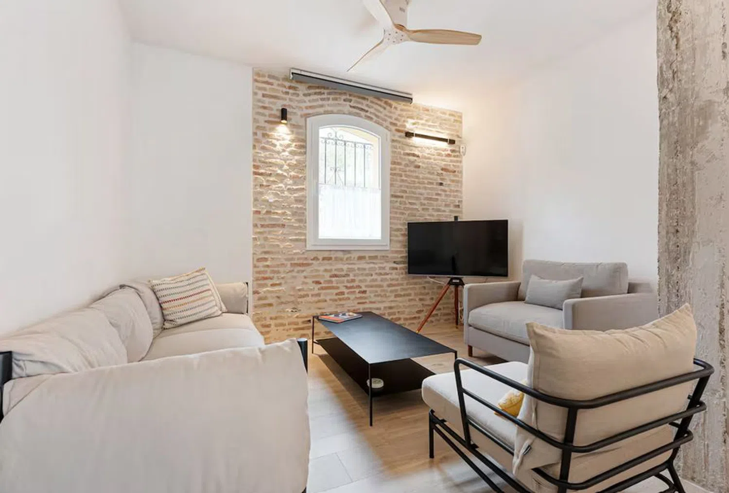 Piso en calle Jorge Guillén, 13 - Foto 1