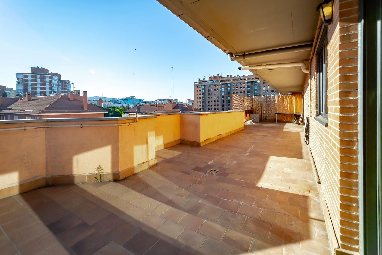 Ático en calle Rafael Bergamín, 12 - Foto 1