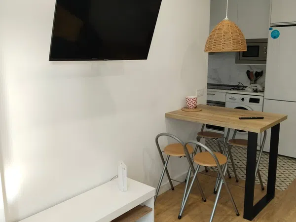 Piso en avenida de Cantabria, 16