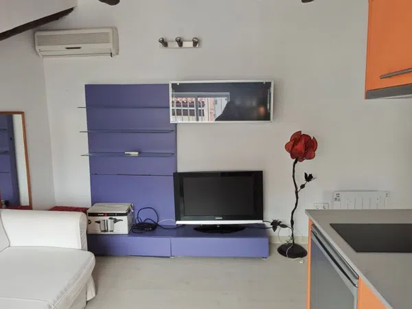 Piso en calle de la Madera, 8