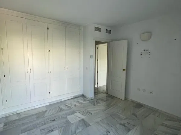 Chalet adosado en Urbanización Los Naranjos de Marbella, 42, La Dama de Noche-La Alzambra - Foto 15