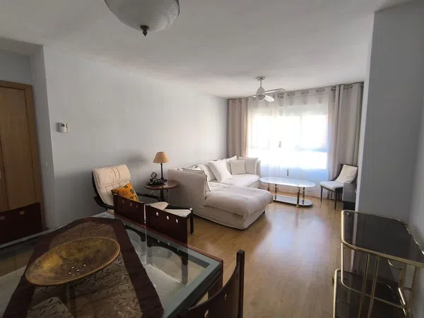 Piso en Dehesa Vieja-Puente Cultural