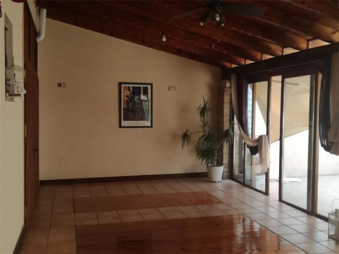 Casa adosada en  Calle Carrascos 18 - Foto 4