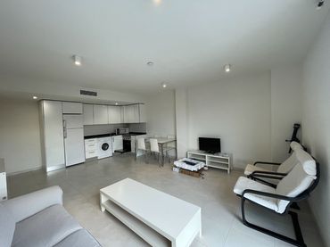 Apartamento en  Calle Profesor Joaquín Hellín 2 - Foto 2