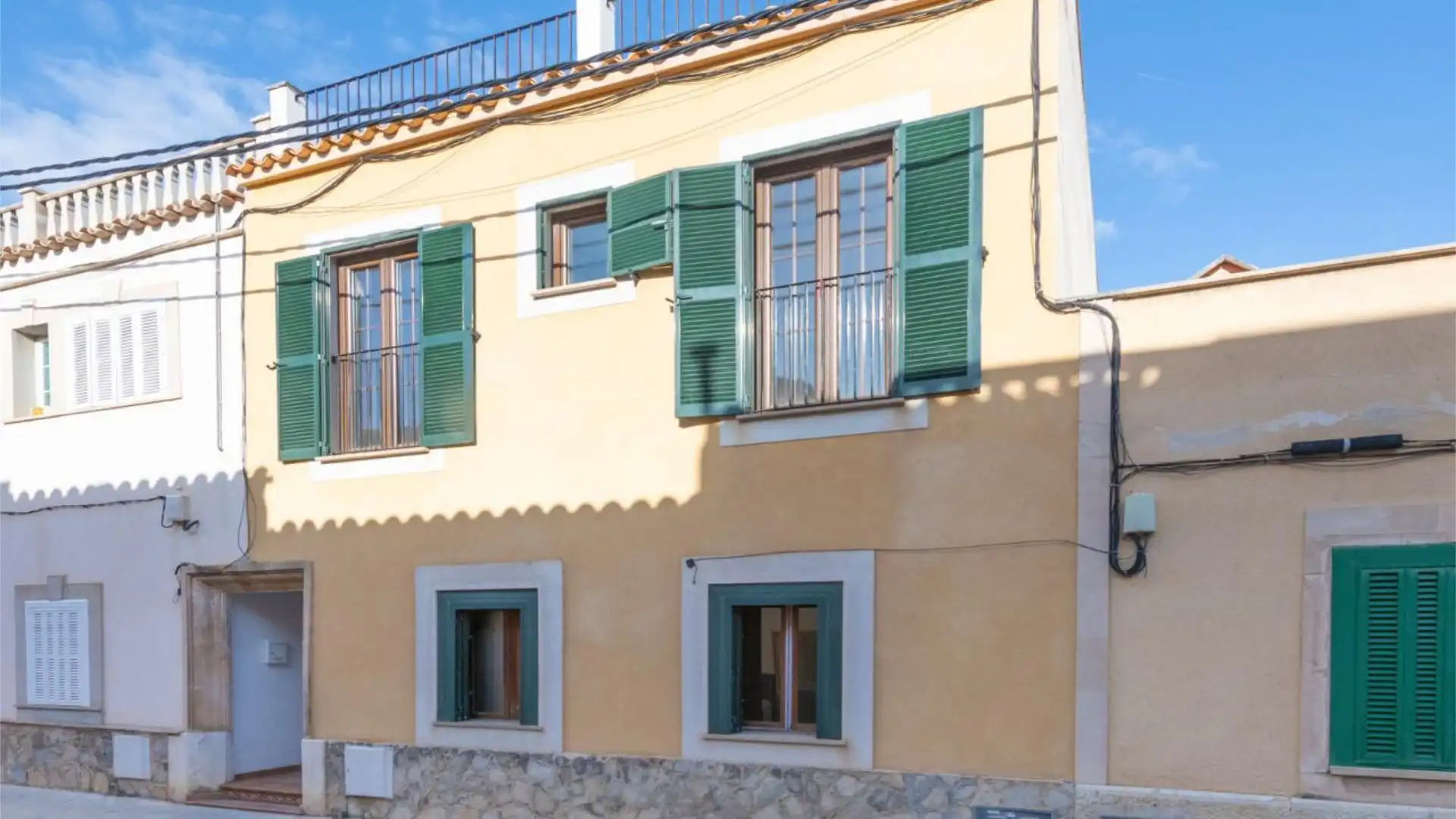 Casa adosada en  Carrer de la Palmera 23 - Foto 18