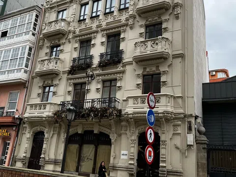 Piso en calle Juana de Vega, 16