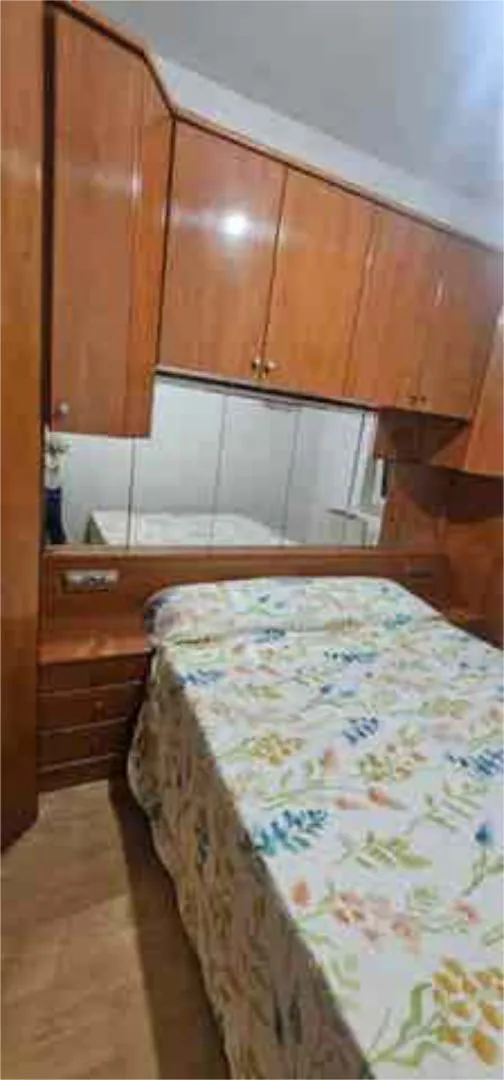 Piso en barrio - Foto 2