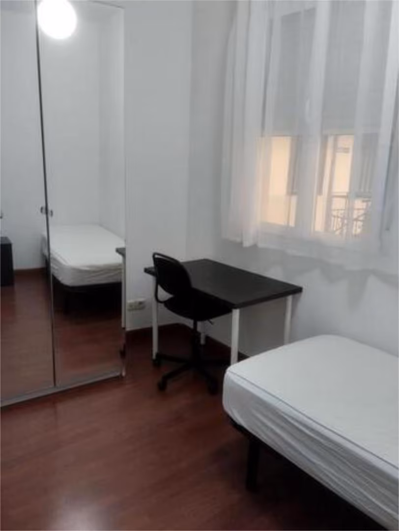 Piso en Embajadores - Foto 5