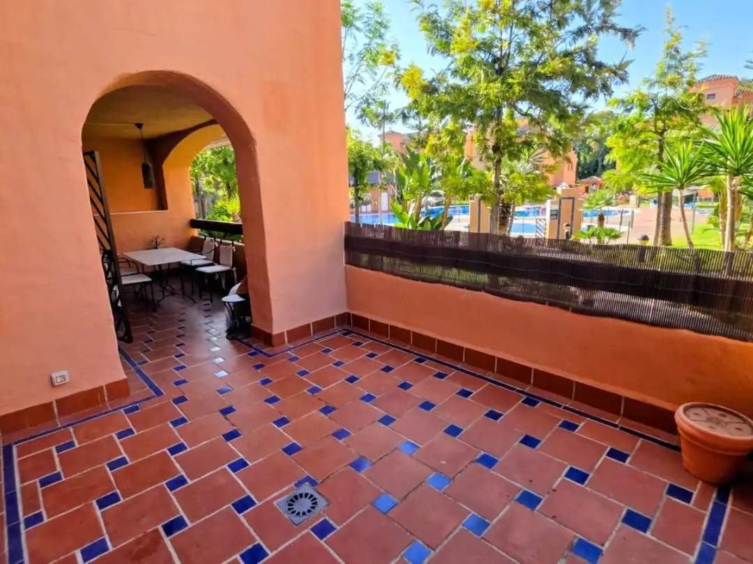 Piso en Estepona - Foto 2