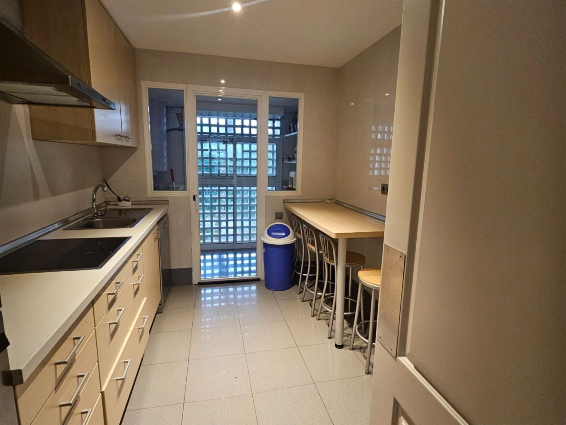 Apartamento en  Urbanización Alcazaba Beach 2 - Foto 8