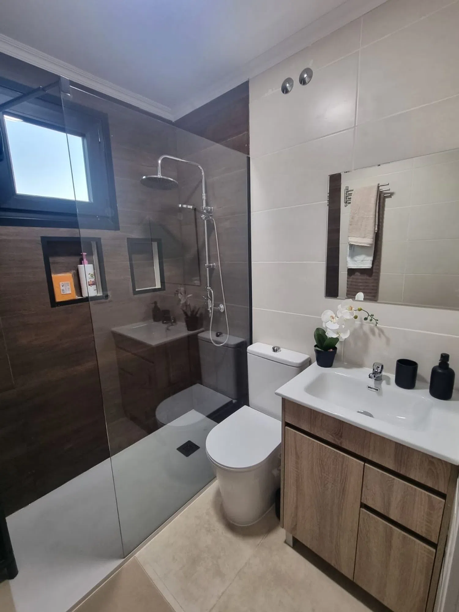 Estudio en Desconocido, 19 a - Foto 9