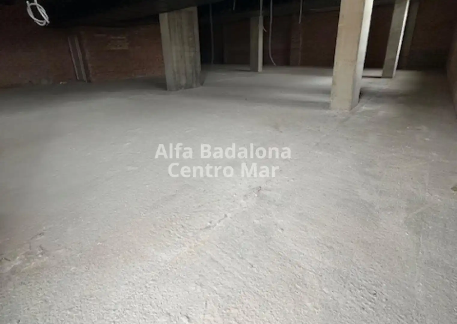 Local comercial en Badalona - Foto 7