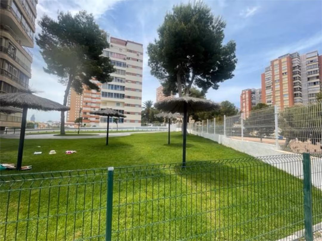 Piso en  Avenida de la Armada Española 4 - Foto 20