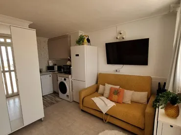 Estudio en  Carrer Sol Naixent 18 - Foto 4