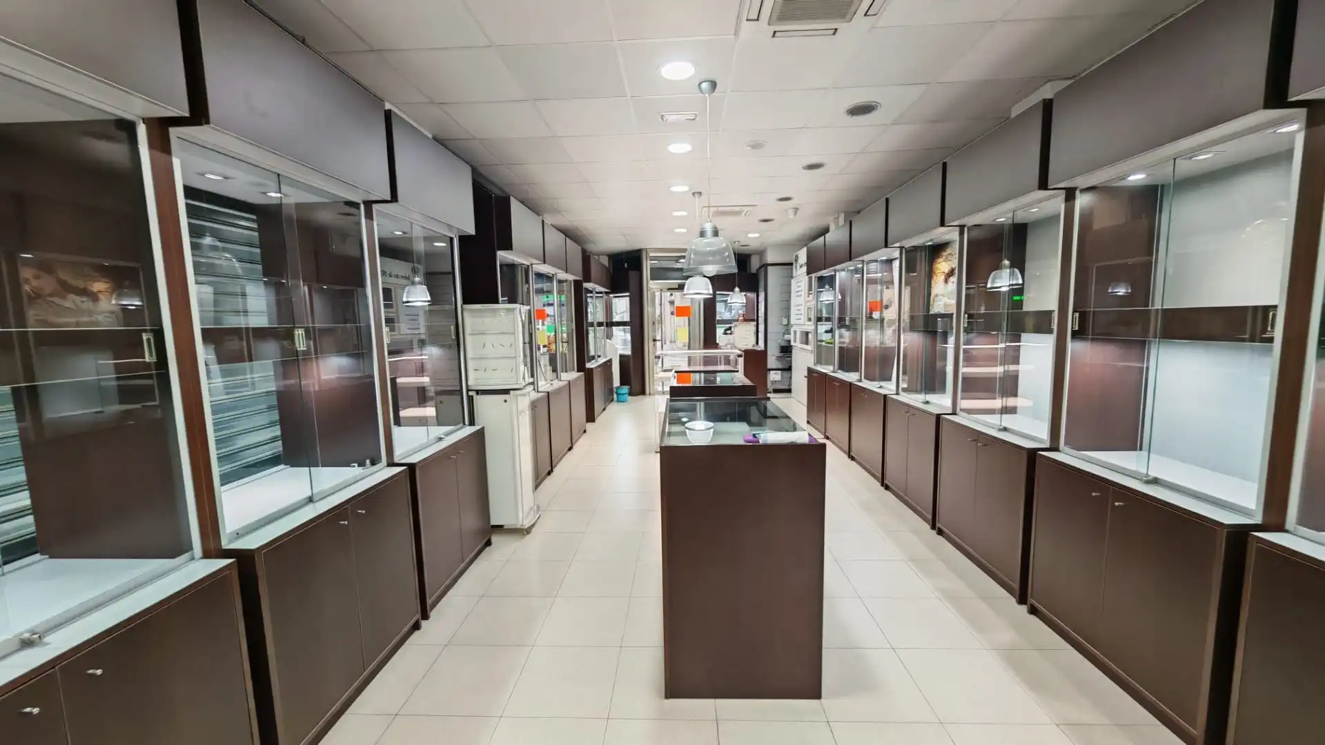 Local comercial en  RIERA 35 - Foto 7