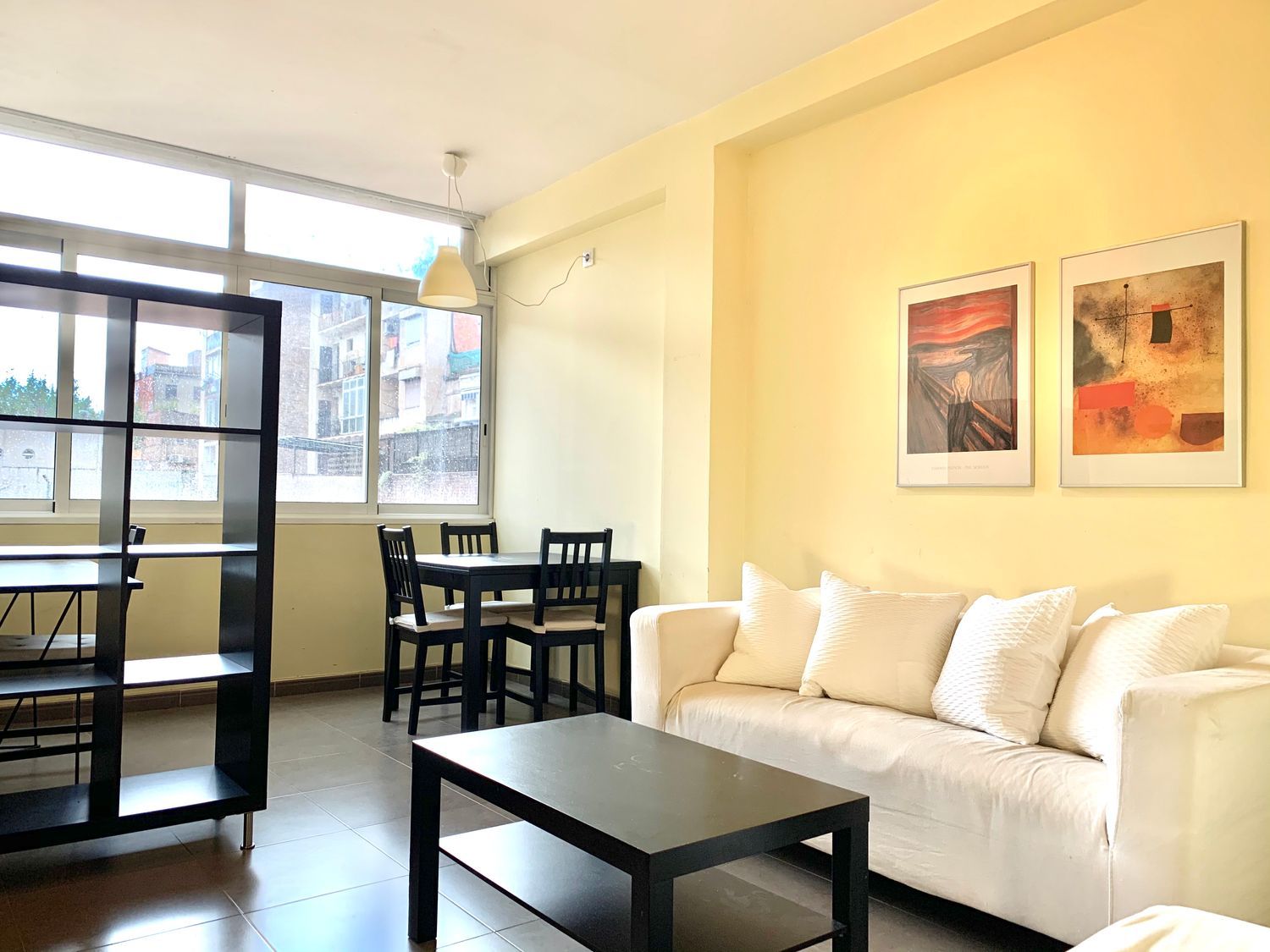 Estudio en calle Mallorca, 410