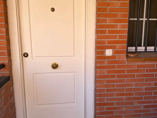Chalet adosado en Calle Valle de Cardos, Valdezarza - Foto 40