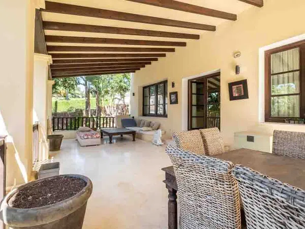 Casa o chalet independiente en Calle Callé Fenómeno, 12, Zona F - Foto 6