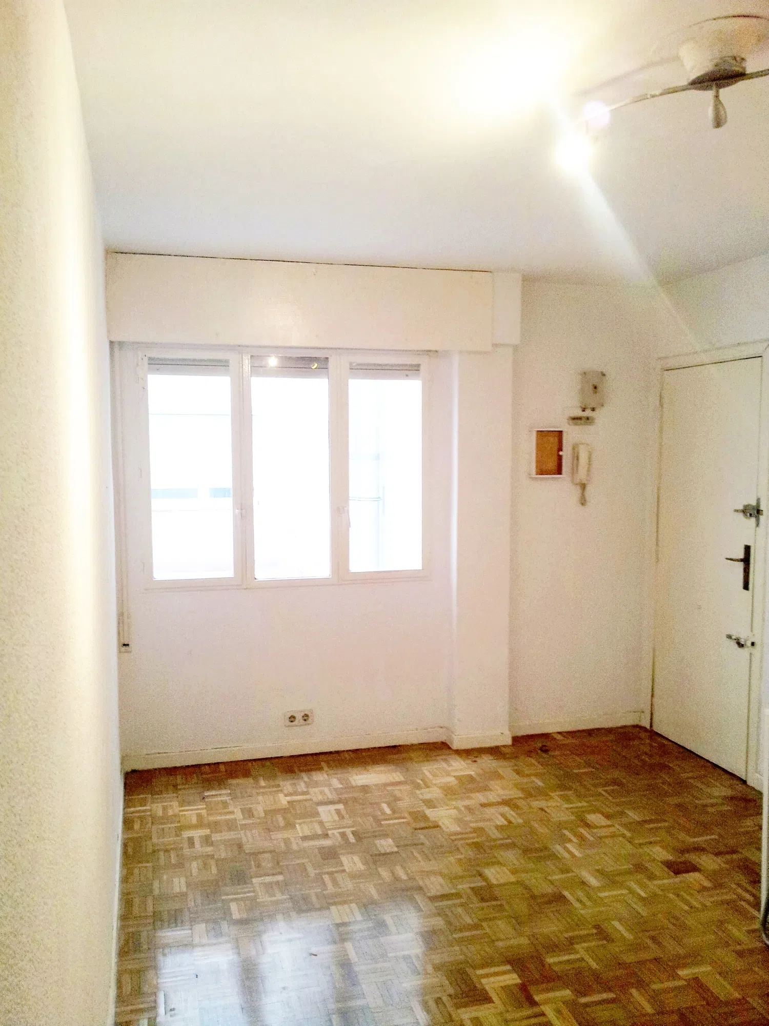 Piso en calle San Hermenegildo, 28 - Foto 1