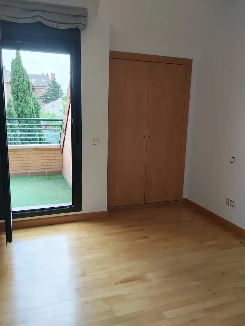 Dúplex en Pozuelo de Alarcón - Foto 25