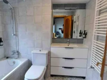 Chalet en barrio - Foto 3