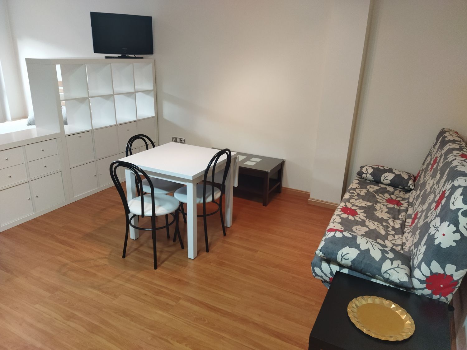 Piso en Avenida Lisboa, 3, HUCA-La Cadellada - Foto 3