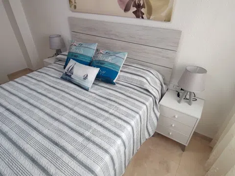 Piso en calle Castellón, 12