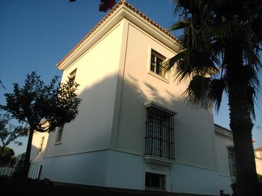 Chalet en  Avenida Cristóbal Colón 23 - Foto 1