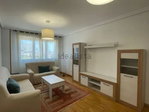 Piso en avenida de Lisboa, 6