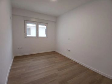 Piso en  Carrer de Ciril Amorós 28 - Foto 4