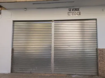 Local comercial en  Avinguda la Rambleta 38 - Foto 1