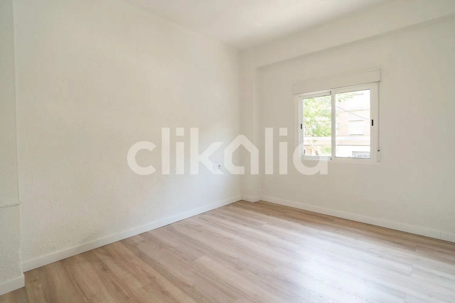 Piso en calle de Montesa - Foto 10