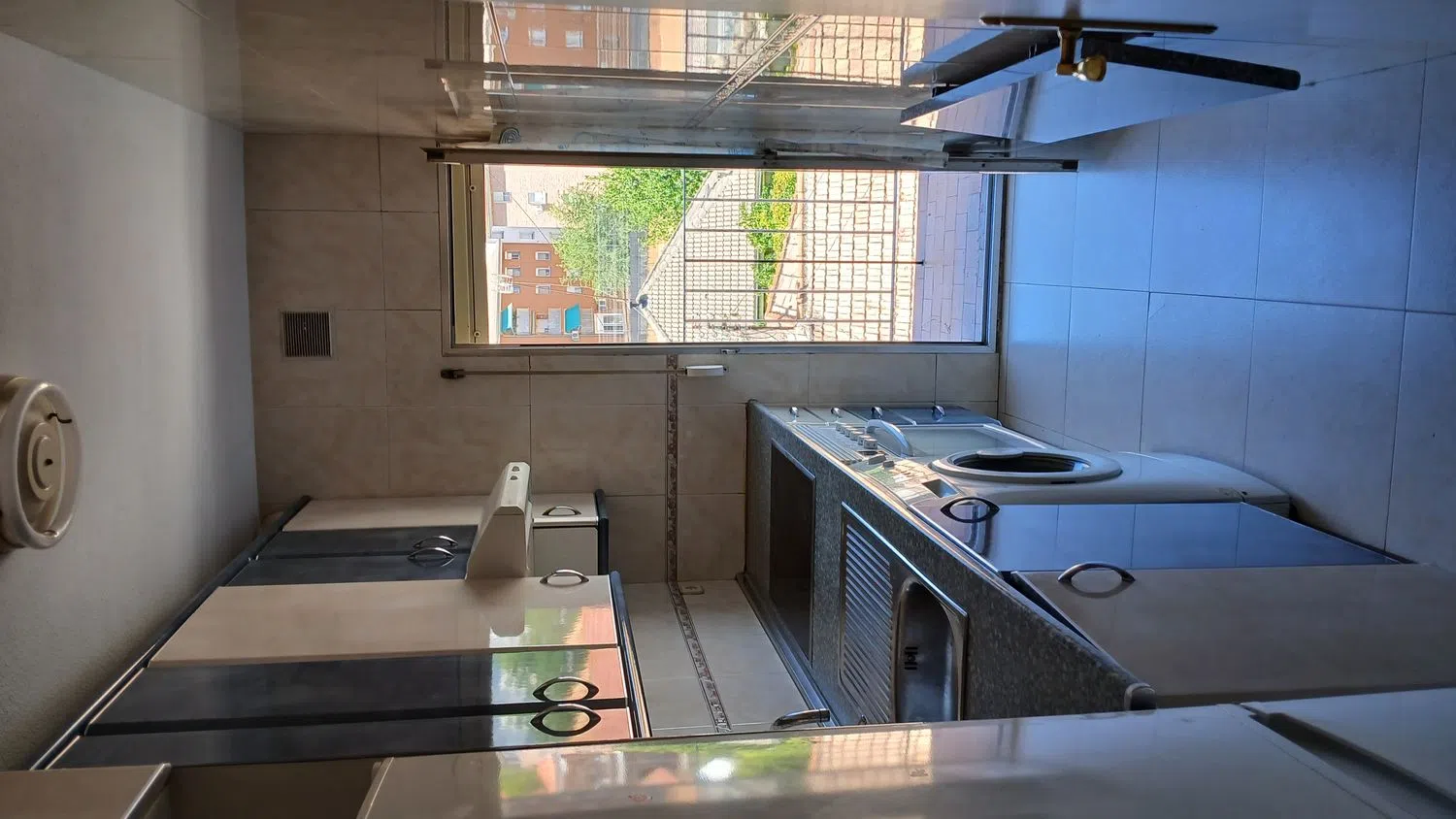 Piso en calle de Navas del Rey, 55 - Foto 1