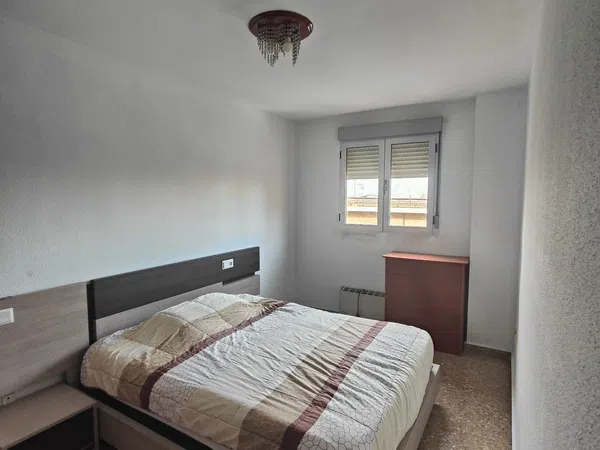 Piso en avenida Peris I Valero, 4